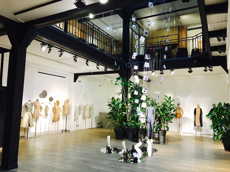 Le Showroom 01_75001 PARIS 01 Le Showroom 01_75001 PARIS 01